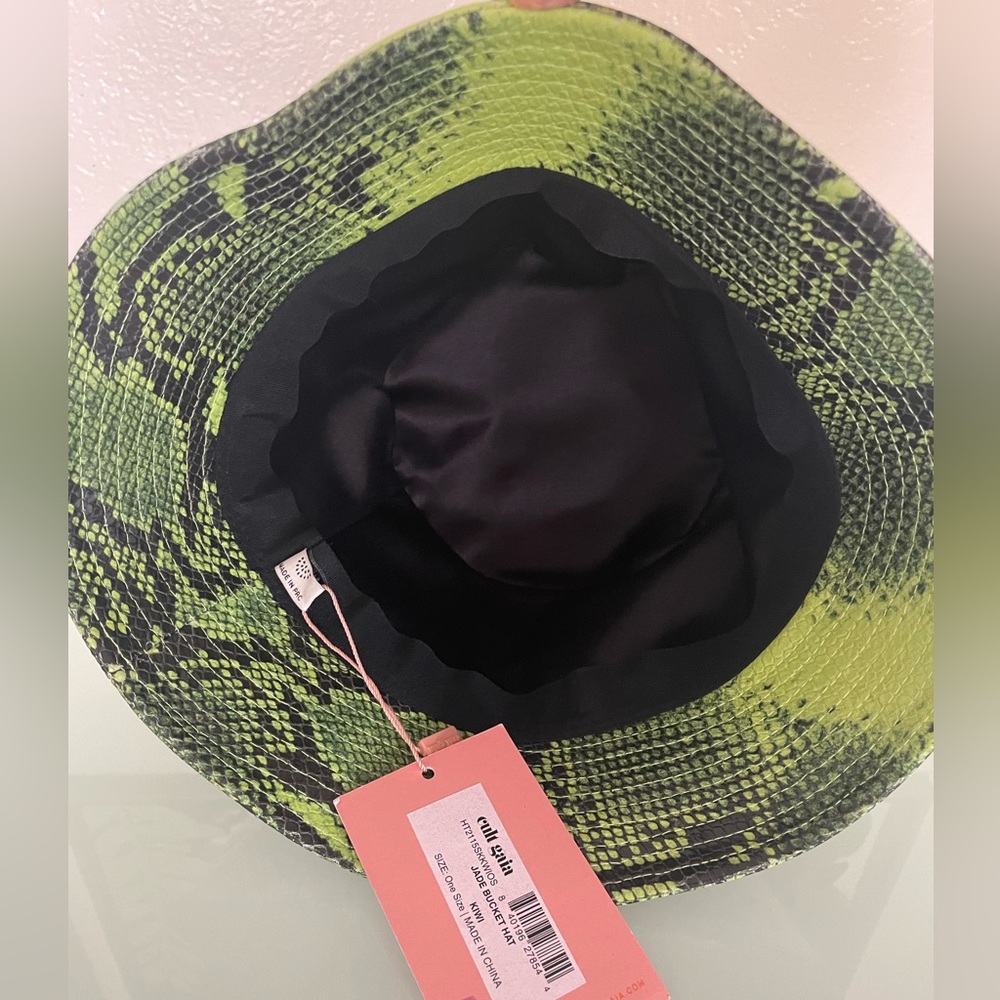 Cult Gaia Green Snake Print Hat MAKE AN OFFER - Picture 3 of 3